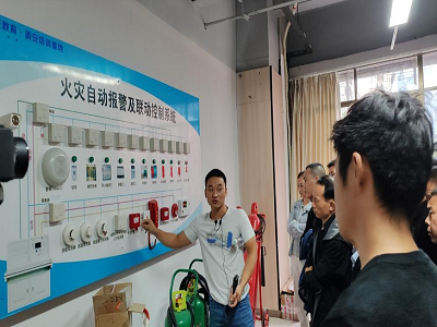 提升消防救援技能，夯实工伤预防基础 ——我公司组织赣州市危化企业班组长工伤预防能力提升班学员实地开展消防设备设施培训