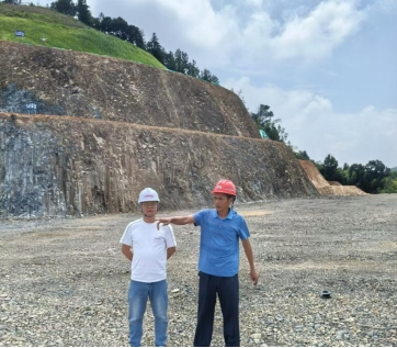 赣州隆易建材有限公司信丰县小江镇细冒山采石场建筑石料用凝灰岩矿采矿工程安全设施验收评价